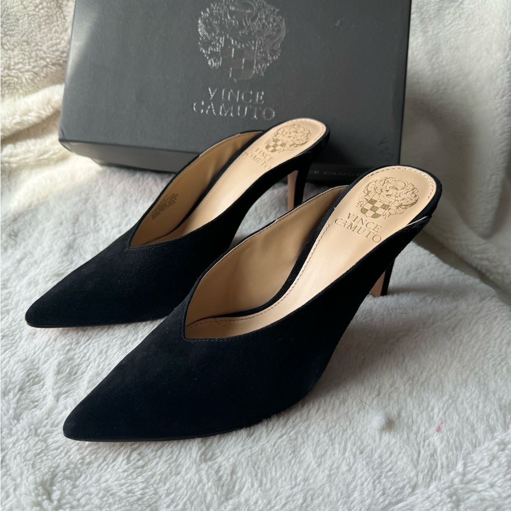 Vince Camuto Heels